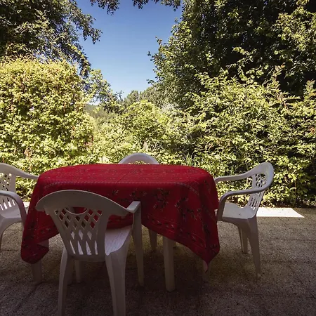 別荘 Cozy Retreat In Vezac, Cleaning Included *