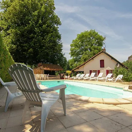 Cozy Retreat In Vezac, Cleaning Included Feriehus Vézac